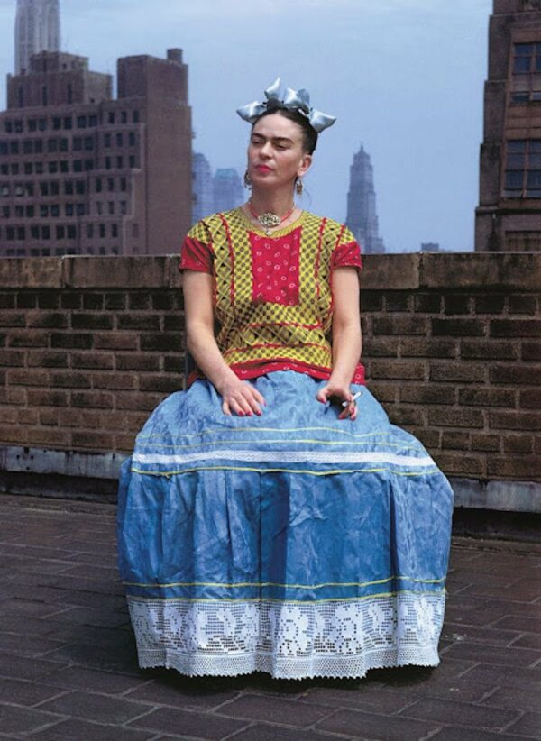 Frida Kahlo a color en 13 fotografías poco conocidas La cafeína de